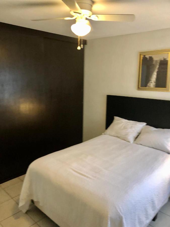 Ferienwohnung Departamento Zona Dorada H2 Mexicali Exterior foto